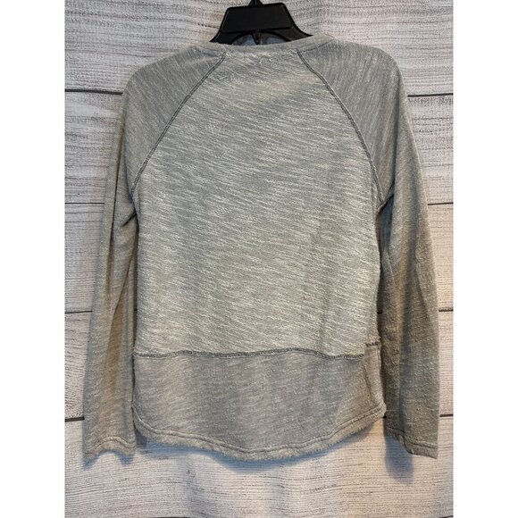 Gypsy 05 Gray Long-Sleeve Pullover Sweater Size XS - Picture 3 of 3